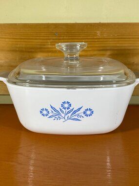 Corning Ware Cornflower P-1-1/2-B Qt Casserole With Lid. 1.5 Qt Special Vintage